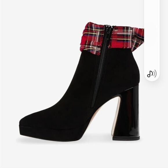 NEW Betsey Johnson Black Faux Suede Ankle Boots with Red Plaid Cuff 6.5, 7,  7.5 - Picture 3 of 4